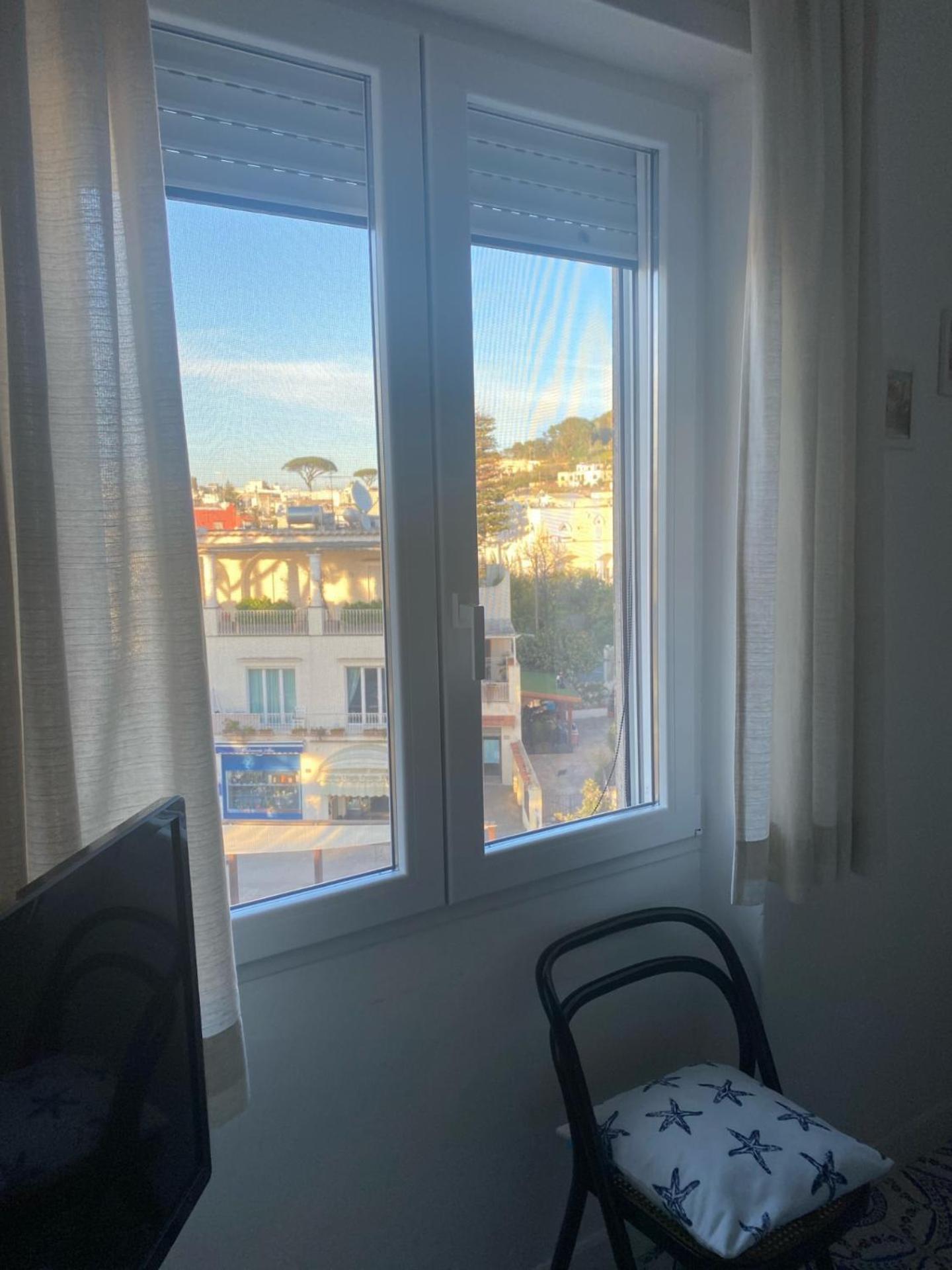 Eden Apartment Анакапри Екстериор снимка